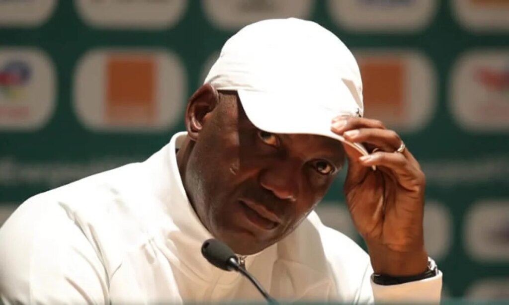 Super Falcons: ‘Nigeria keep recycling leaders’ – Mixed reactions trail Eguavoen’s appointment as coach Super Falcons: ‘Nigeria keep recycling leaders’ – Mixed reactions trail Eguavoen’s appointment as coach