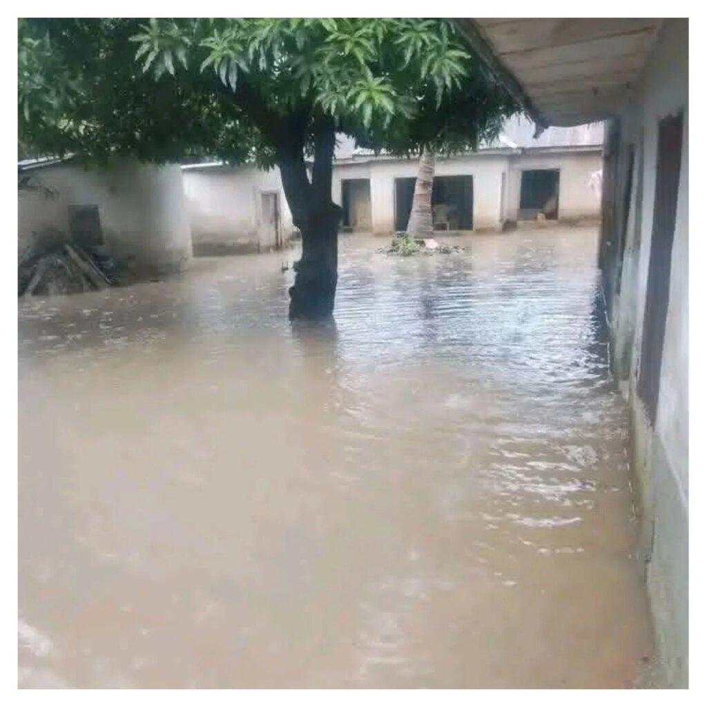 Benue: Heavy rainfall submerges houses, roads in Makurdi