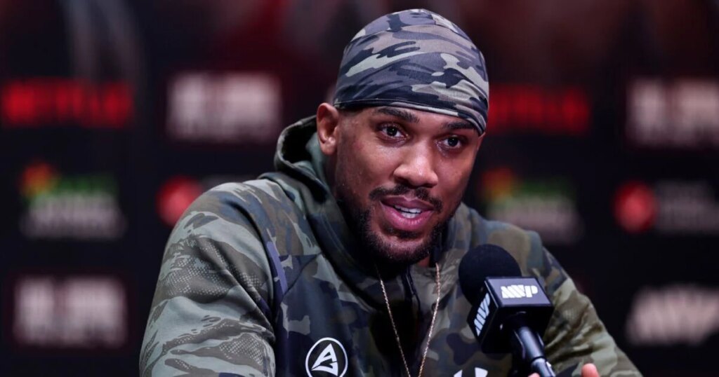 Boxing: WBA title confusion clouds Anthony Joshua’s plan to face Gassiev next Boxing: WBA title confusion clouds Anthony Joshua’s plan to face Gassiev next