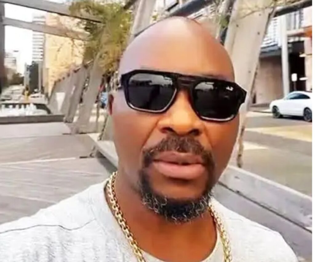 ‘Who will fuel the Prados’ – Isaac Fayose blasts APC for gifting SUVs to party youth leaders ‘Who will fuel the Prados’ – Isaac Fayose blasts APC for gifting SUVs to party youth leaders
