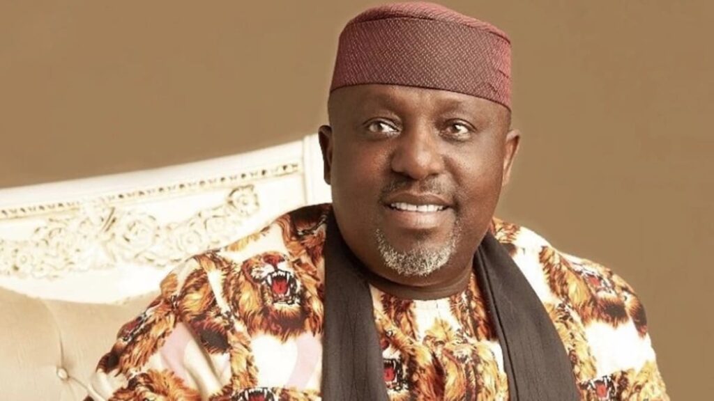 Imo: You can’t beat my records, it speaks louder – Okorocha dares Gov Hope Uzodinma Imo: You can’t beat my records, it speaks louder – Okorocha dares Gov Hope Uzodinma