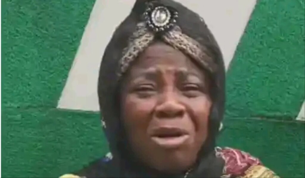‘Rescue my daughter, 18 other prospective NYSC members’ – Ibadan woman begs Tinubu, police ‘Rescue my daughter, 18 other prospective NYSC members’ – Ibadan woman begs Tinubu, police